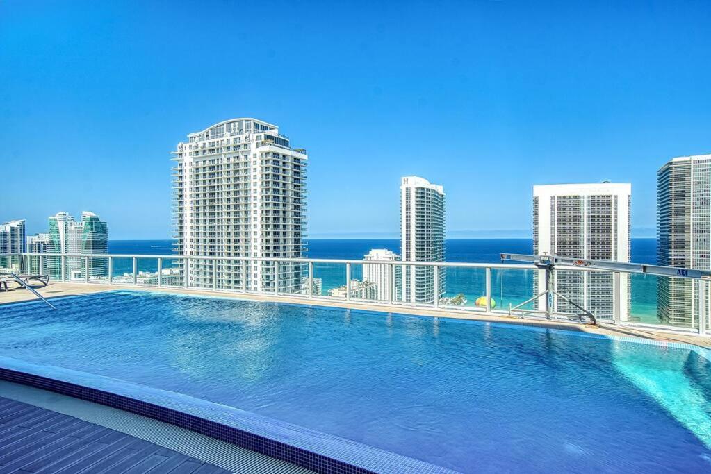 High-Floor Oceanview Apartment Галландейл-Біч Екстер'єр фото
